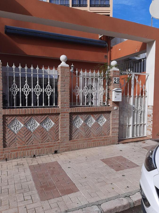 Apartament Carihuela La Luna Sun & Beach Torremolinos Zewnętrze zdjęcie